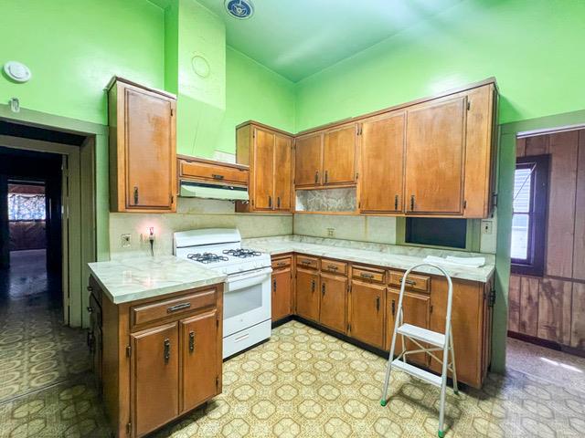 Stockton, California 95206, United States, 4 Bedrooms Bedrooms, ,2 BathroomsBathrooms,Residential,Active,175823