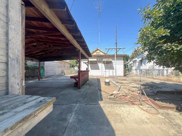 Stockton, California 95206, United States, 4 Bedrooms Bedrooms, ,2 BathroomsBathrooms,Residential,Active,175823