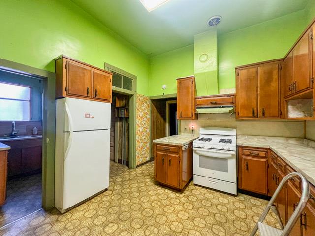 Stockton, California 95206, United States, 4 Bedrooms Bedrooms, ,2 BathroomsBathrooms,Residential,Active,175823