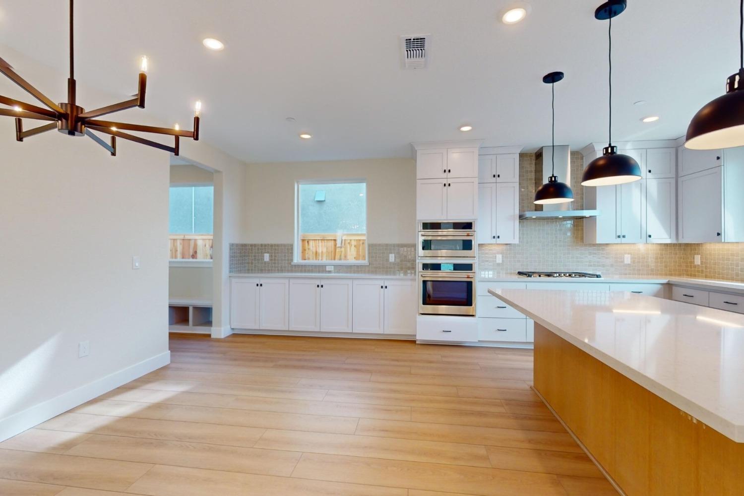 963 Caprock Lane