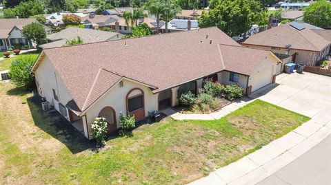780 Teakwood Drive Yuba City CA 95991