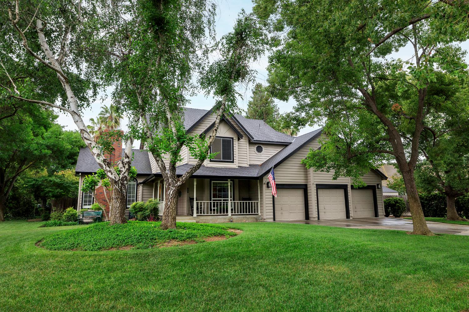 808 Stonecreek Circle
