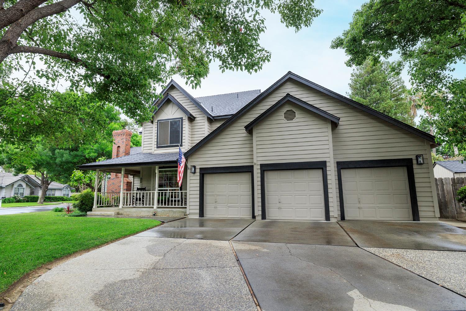 808 Stonecreek Circle