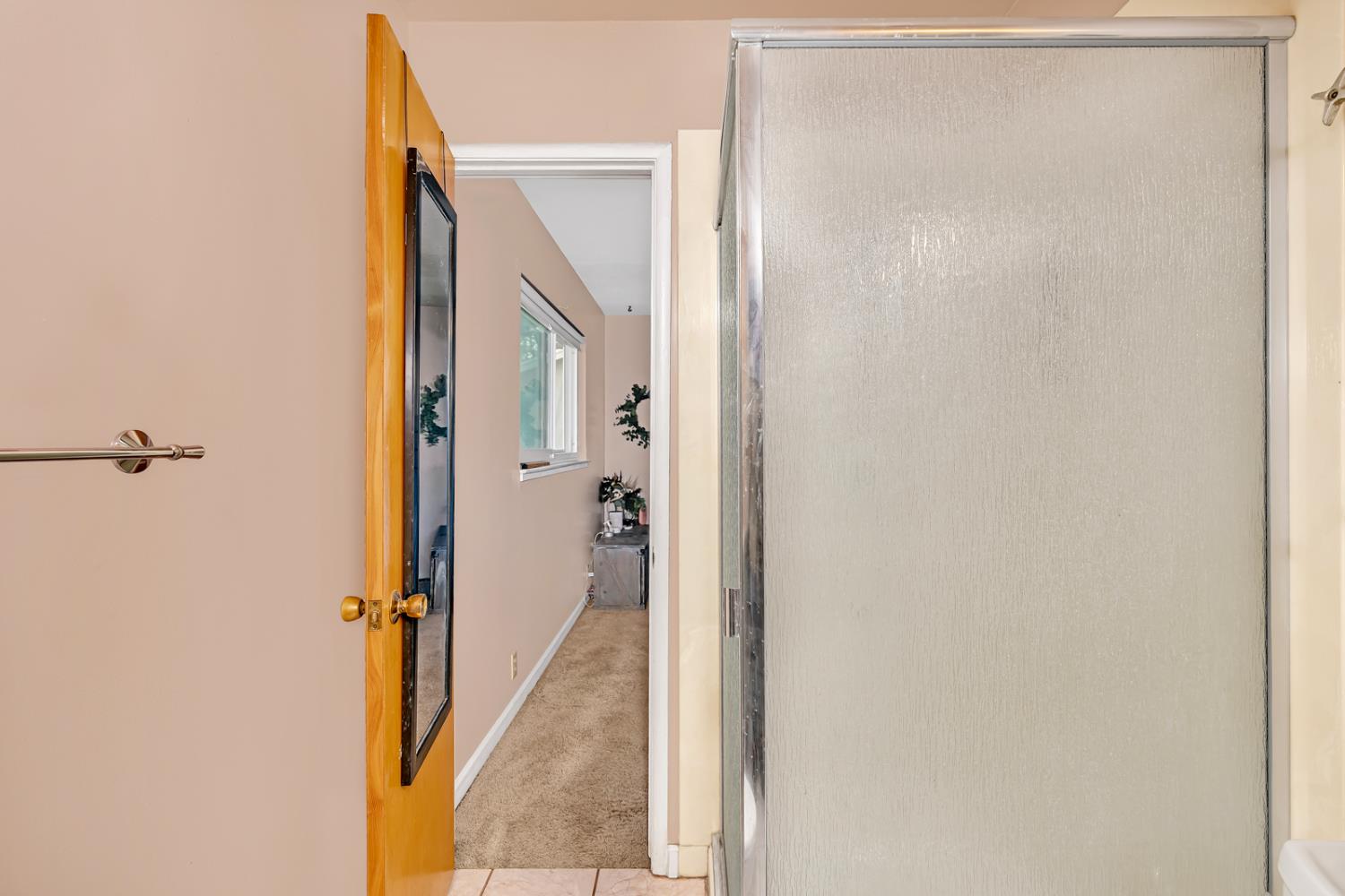 Los Banos, California 93635, United States, 3 Bedrooms Bedrooms, ,2 BathroomsBathrooms,Residential,Active,219571