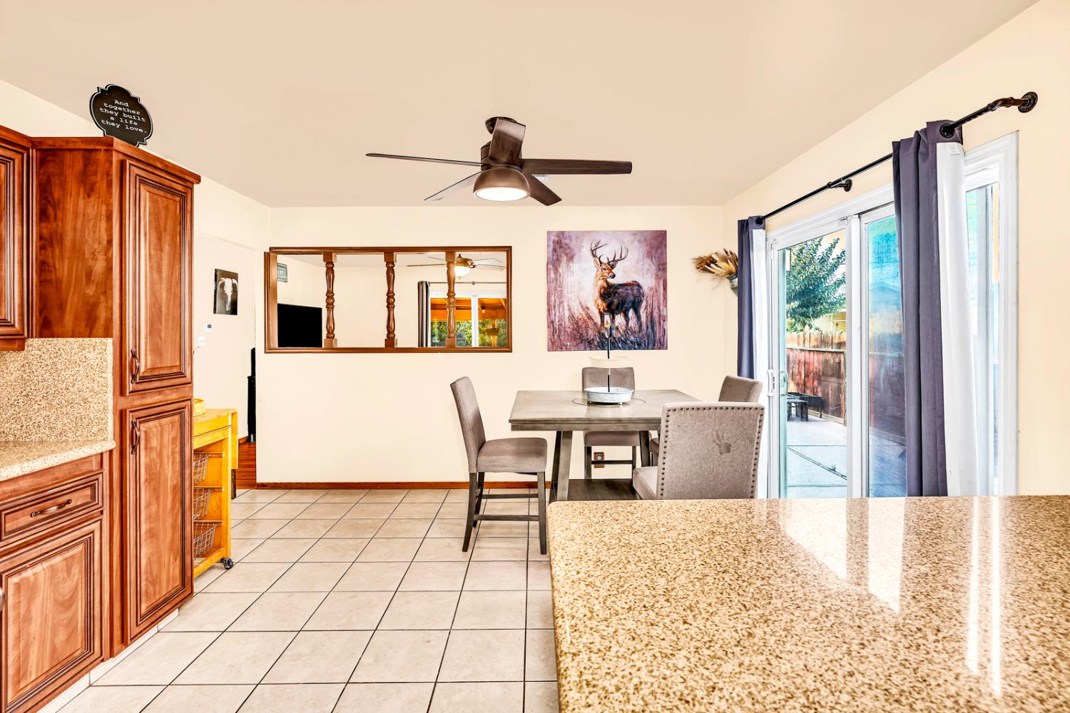 Los Banos, California 93635, United States, 3 Bedrooms Bedrooms, ,2 BathroomsBathrooms,Residential,Active,219571