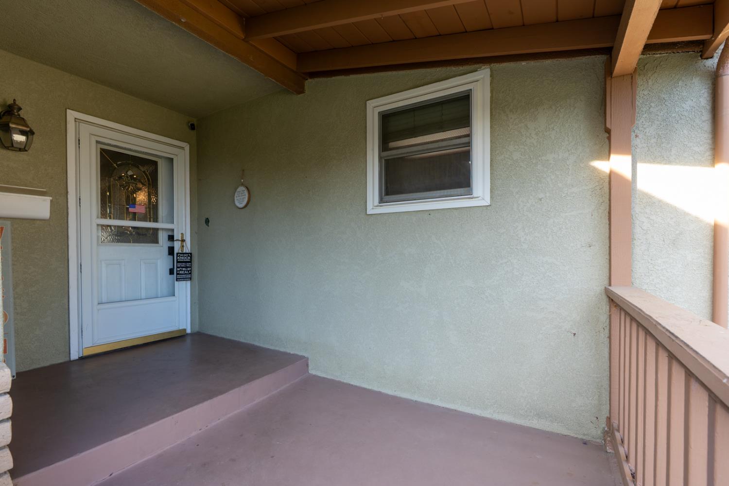 Los Banos, California 93635, United States, 3 Bedrooms Bedrooms, ,2 BathroomsBathrooms,Residential,Active,219571