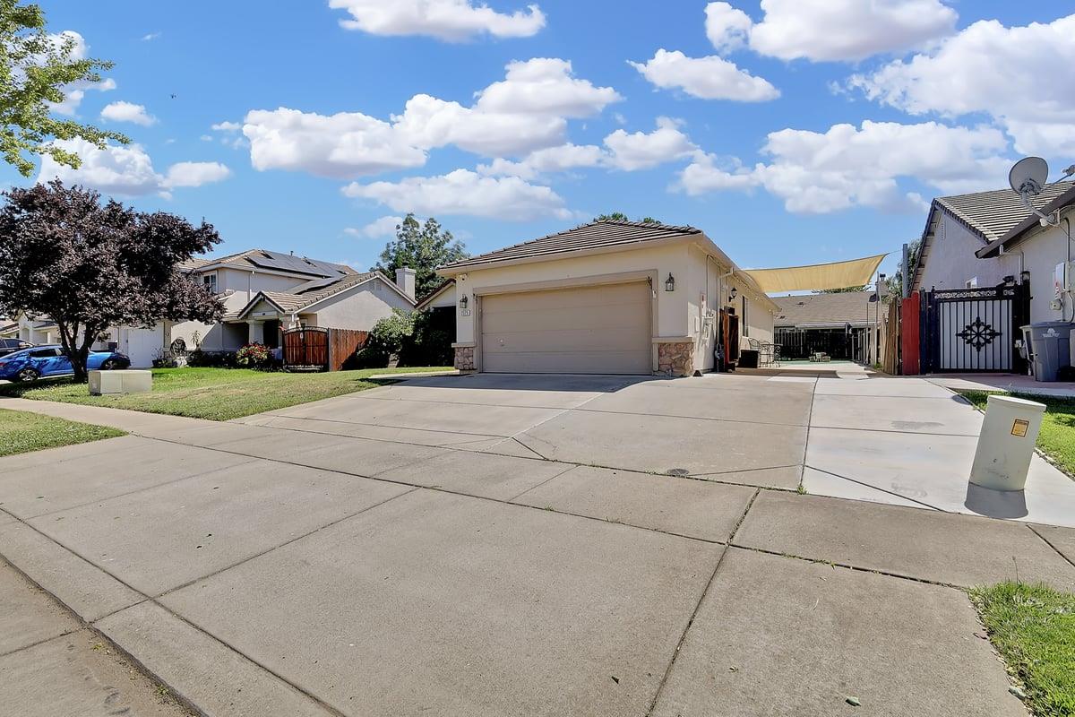 2375 Michigan Court