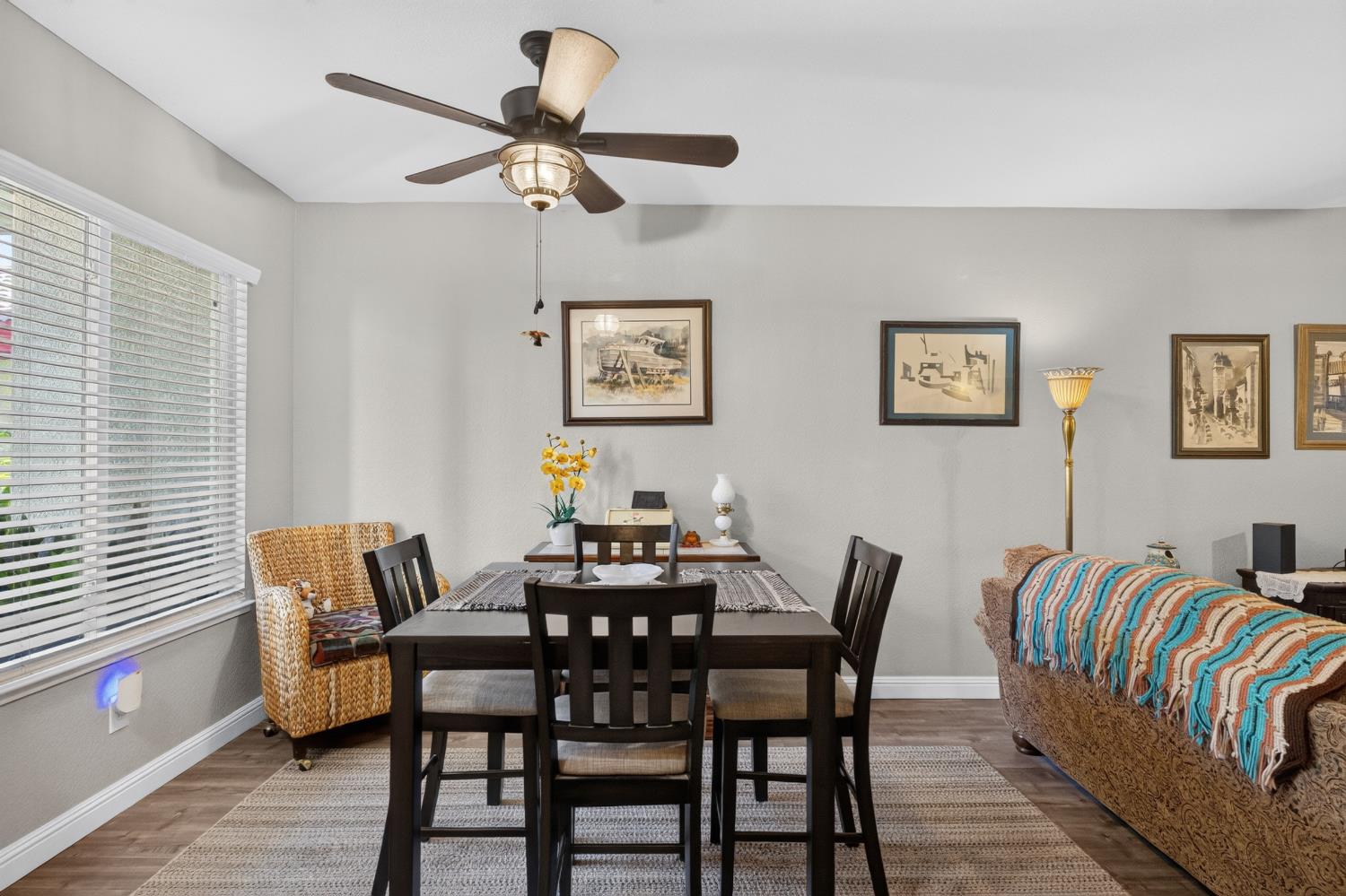 7322 York Town Place 905