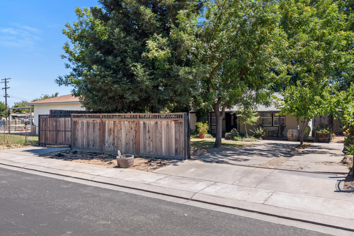 4866 Washington