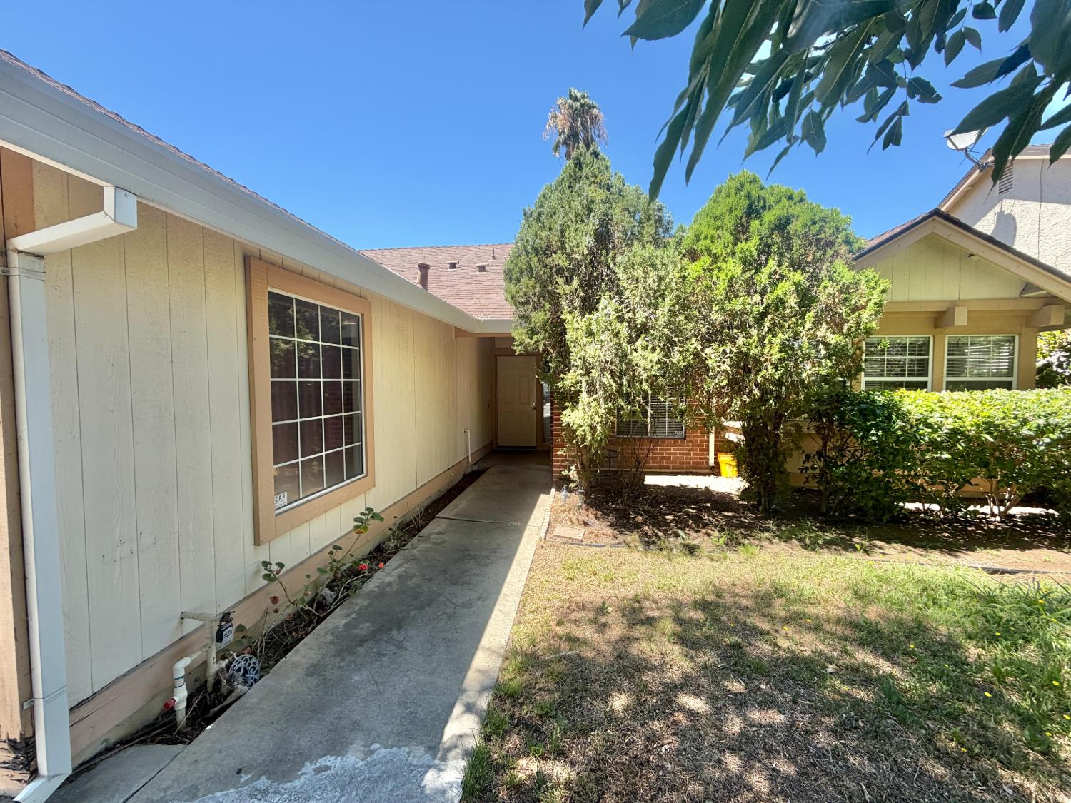 8561 Vintage Park Drive