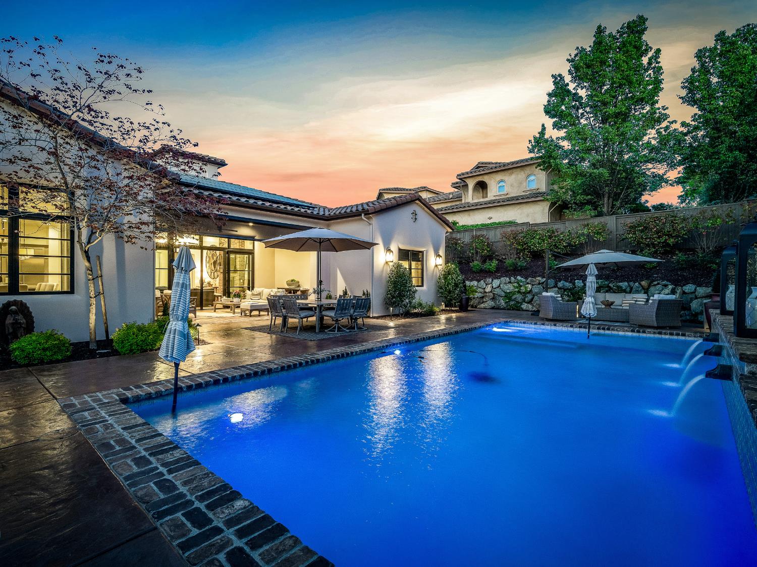 3693 Greenview Drive