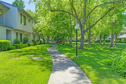 7908 Rocky Point Court, Citrus Heights, CA 95610 - MLS#: 225045507