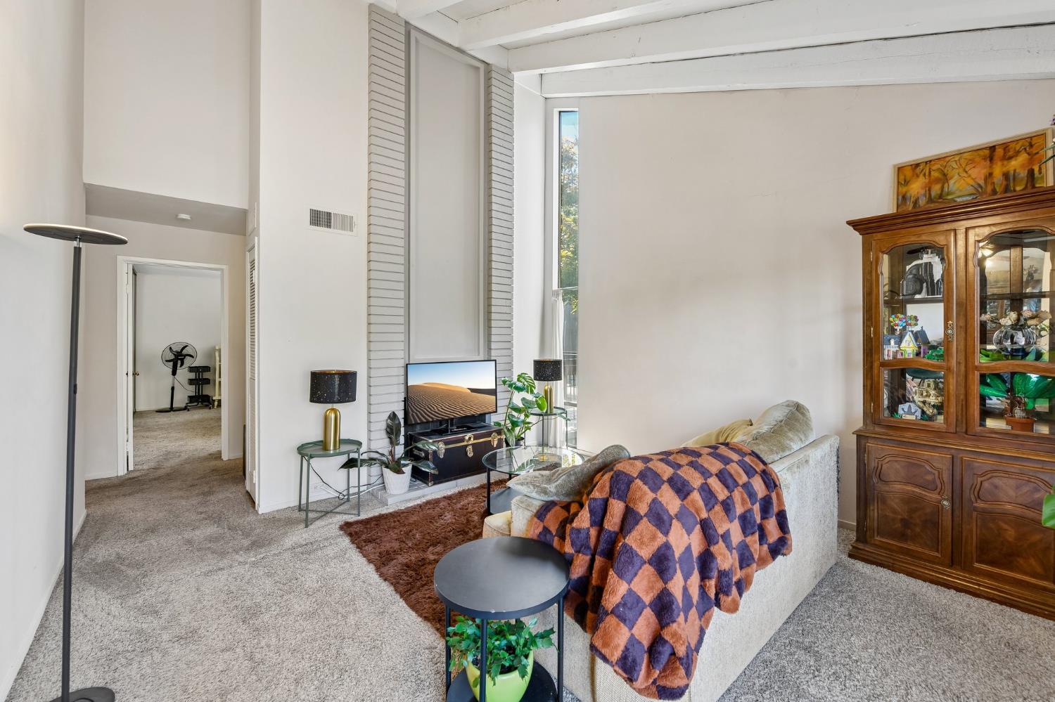 2292 Woodside Lane 12
