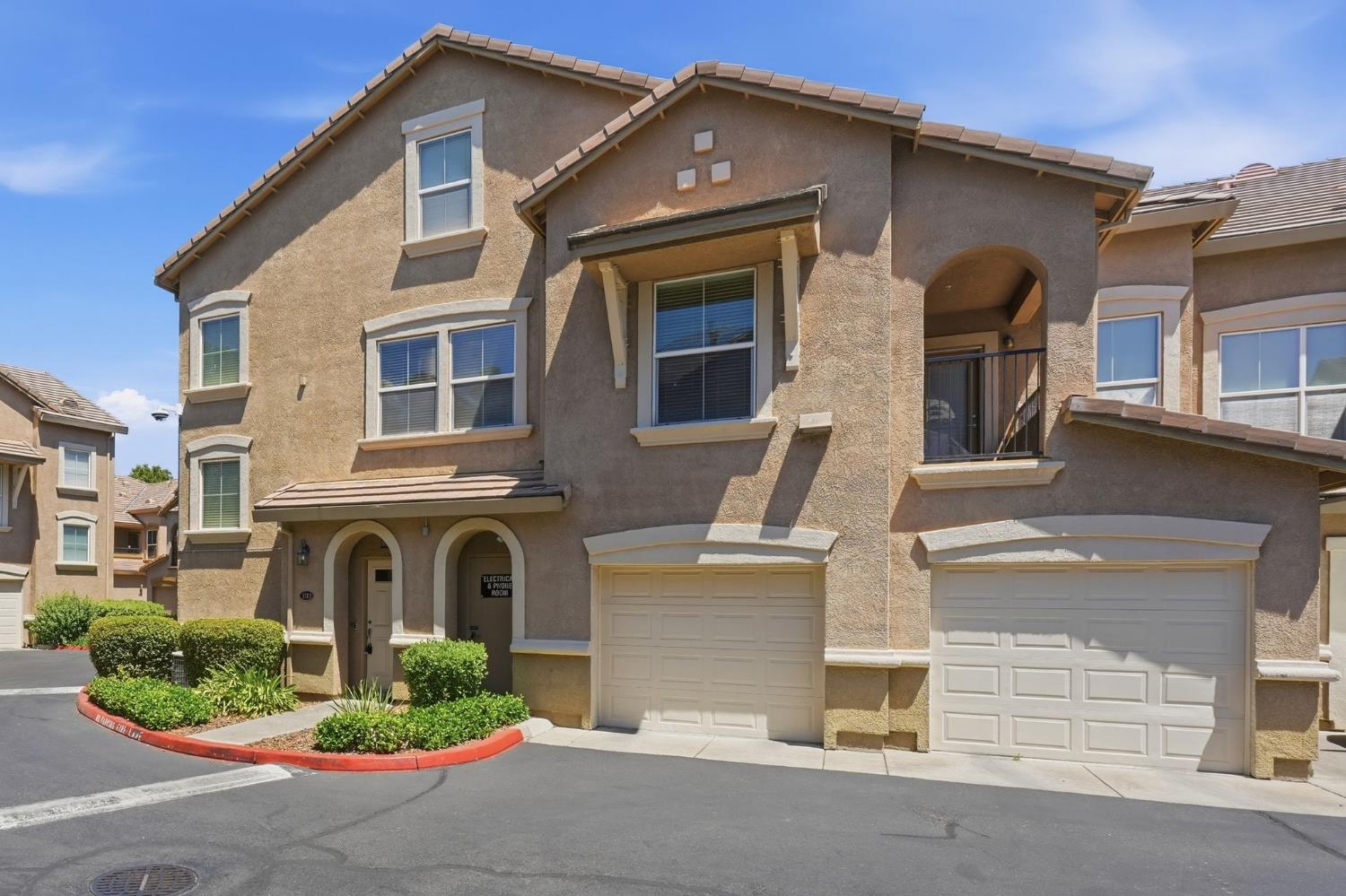 5350 Dunlay Drive 3513