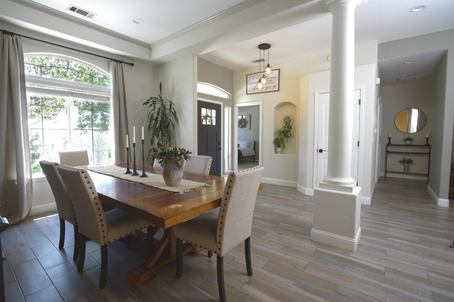2848 Gayle Lane