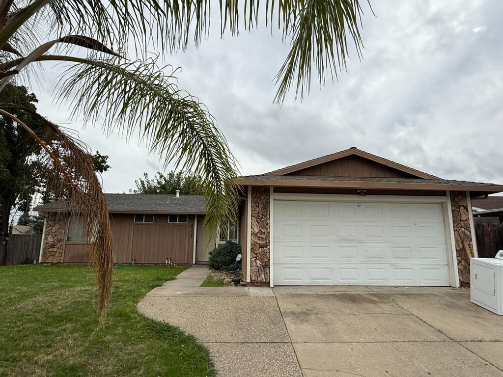 Photo of 8336 Summer Sunset Drive, Sacramento, CA 95828 (MLS # 225137530)