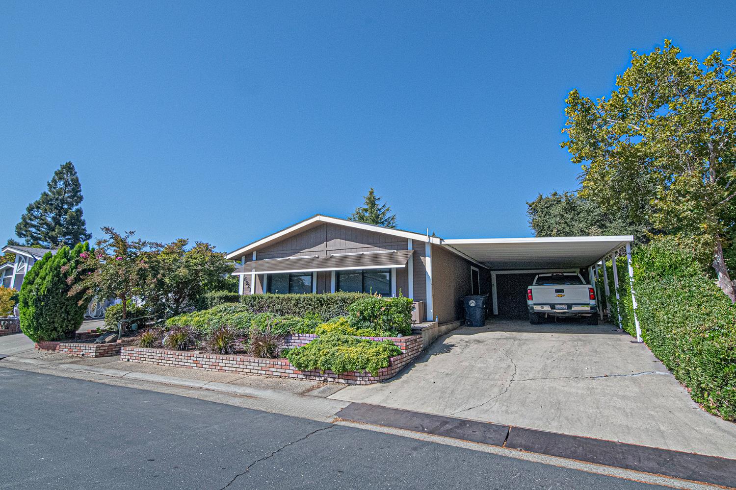 6921 Hidden Brook Lane