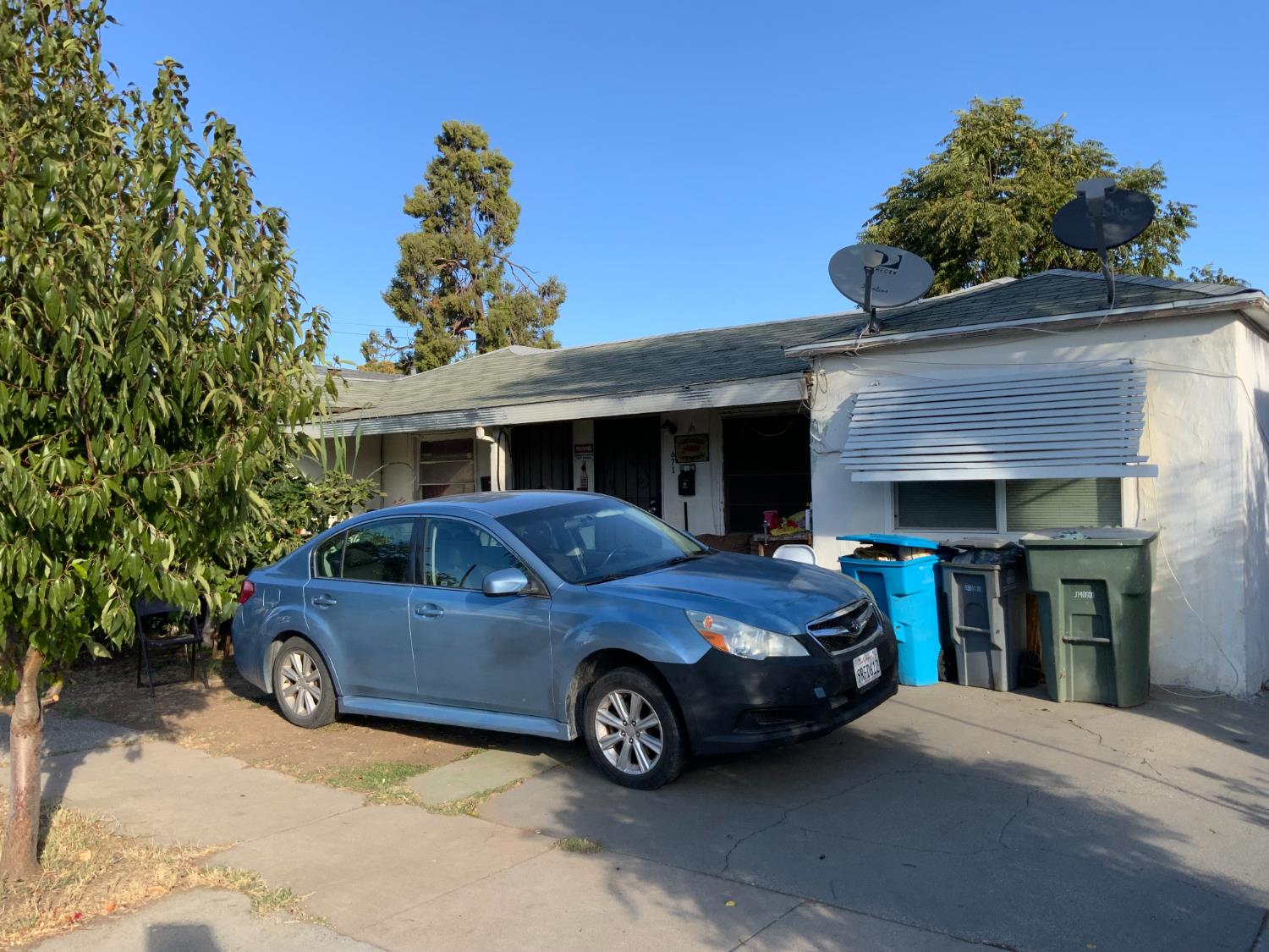 671 Reeves Avenue