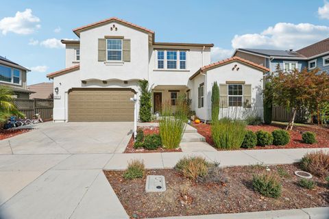 2371 Rio Grande Drive Tracy CA 95377