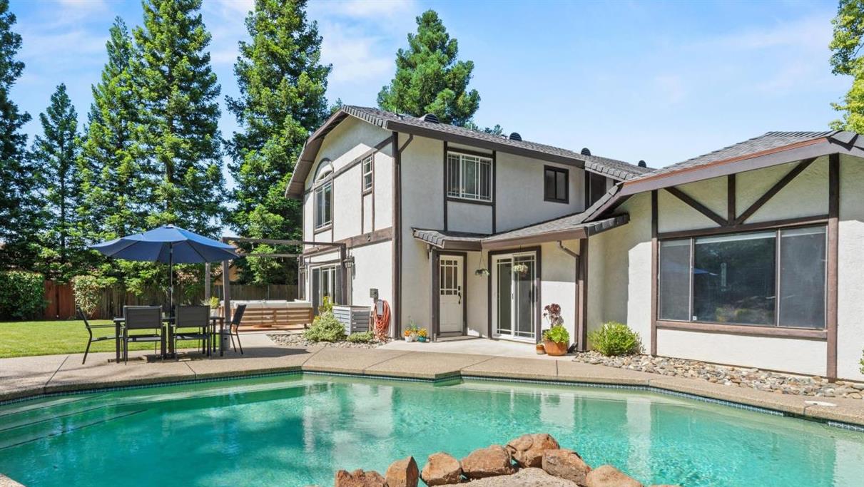 1102 Bodega Court