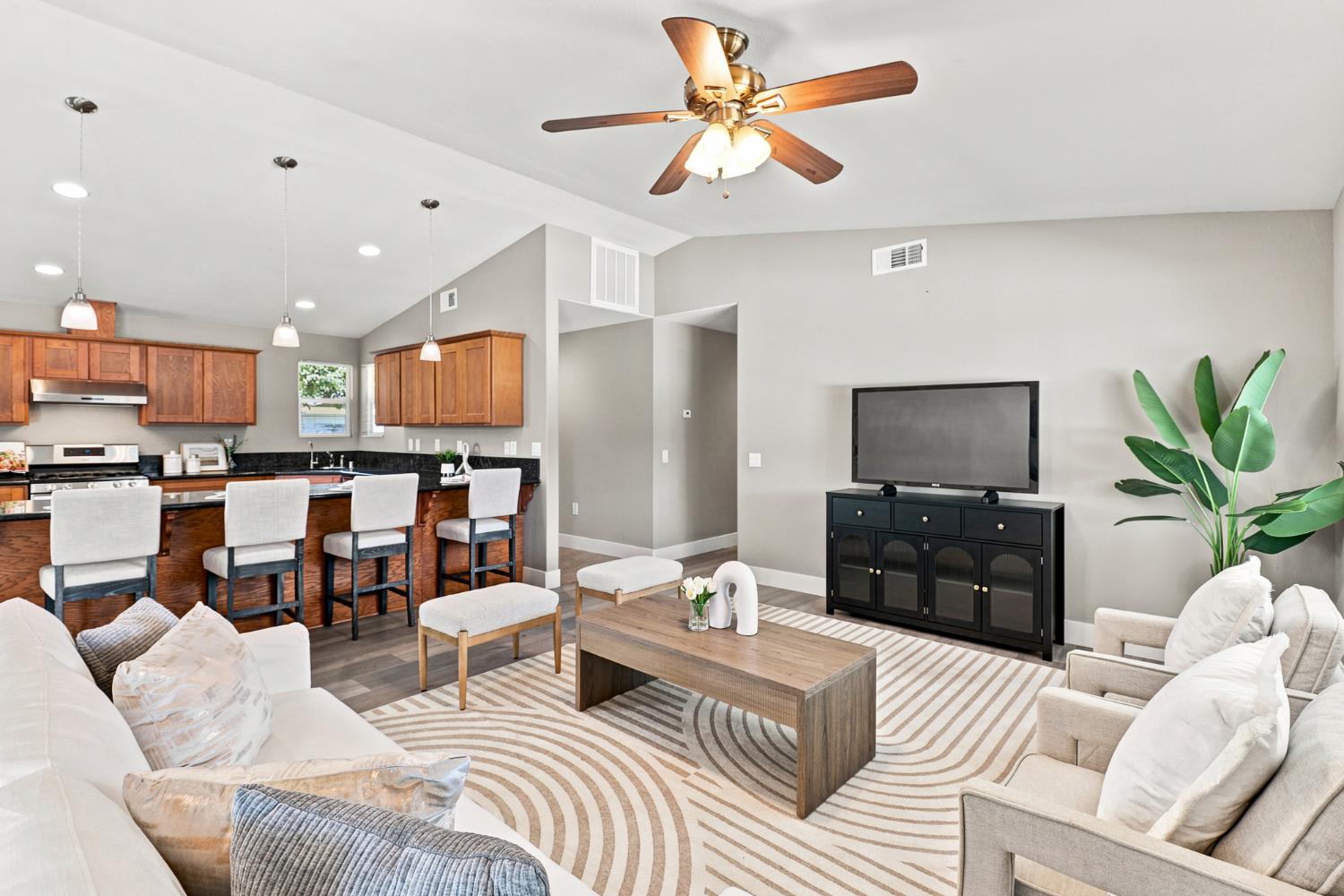 6826 Ewing Way