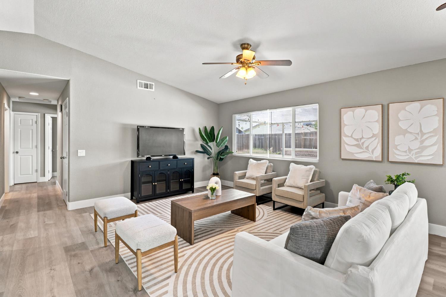 6826 Ewing Way