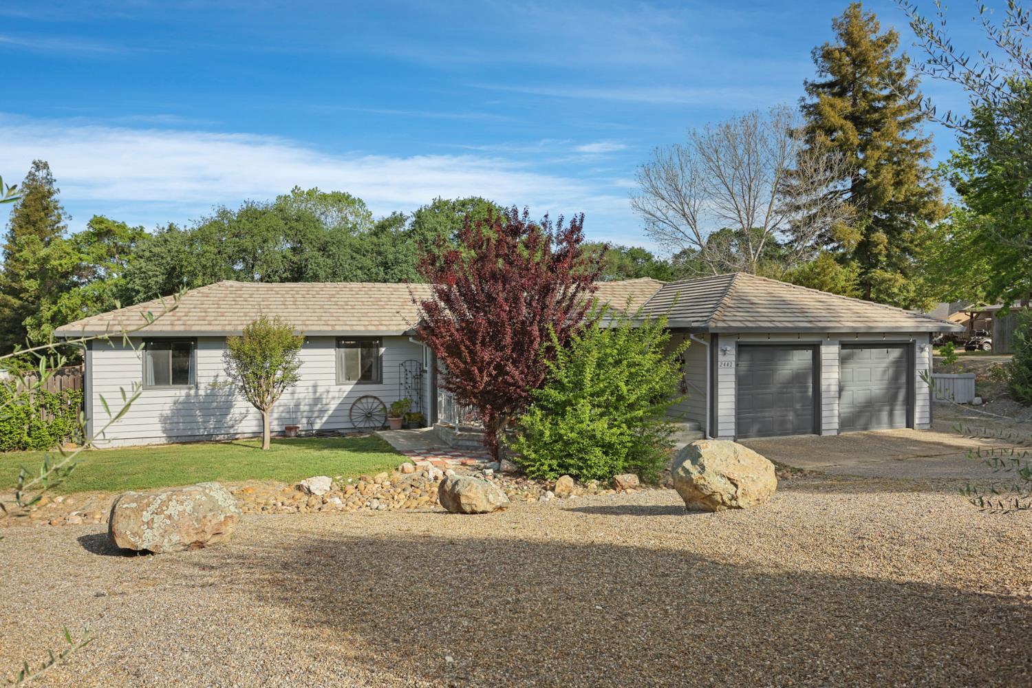 2442 Huckleberry Lane