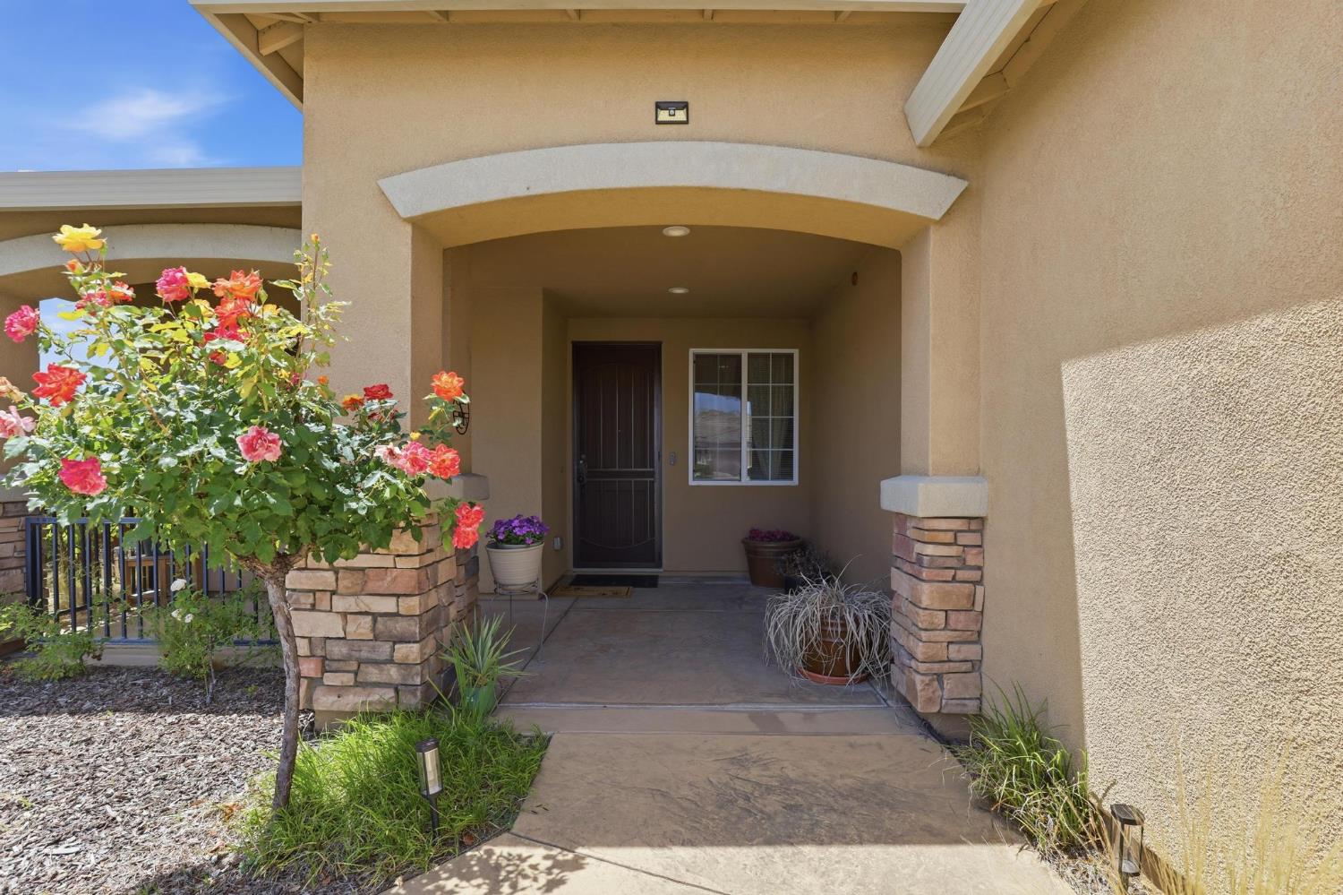 5526 Turnberry Drive
