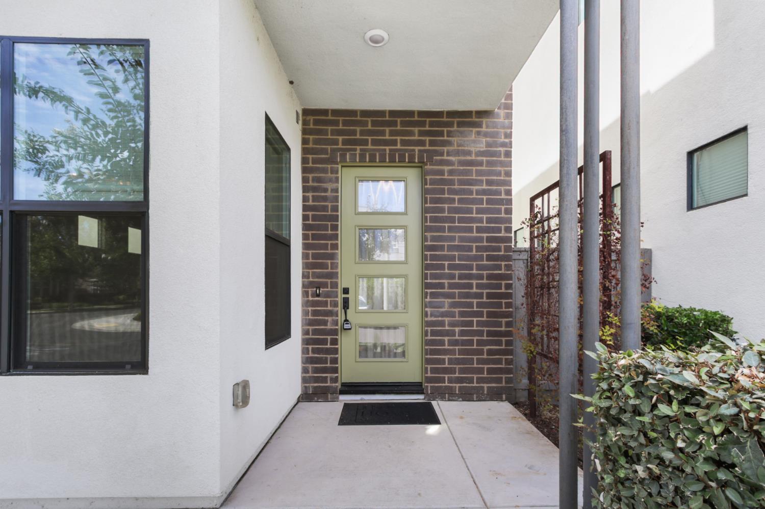110 Fonseca Street