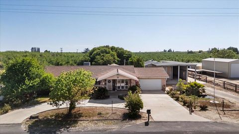 MLS: 225052838