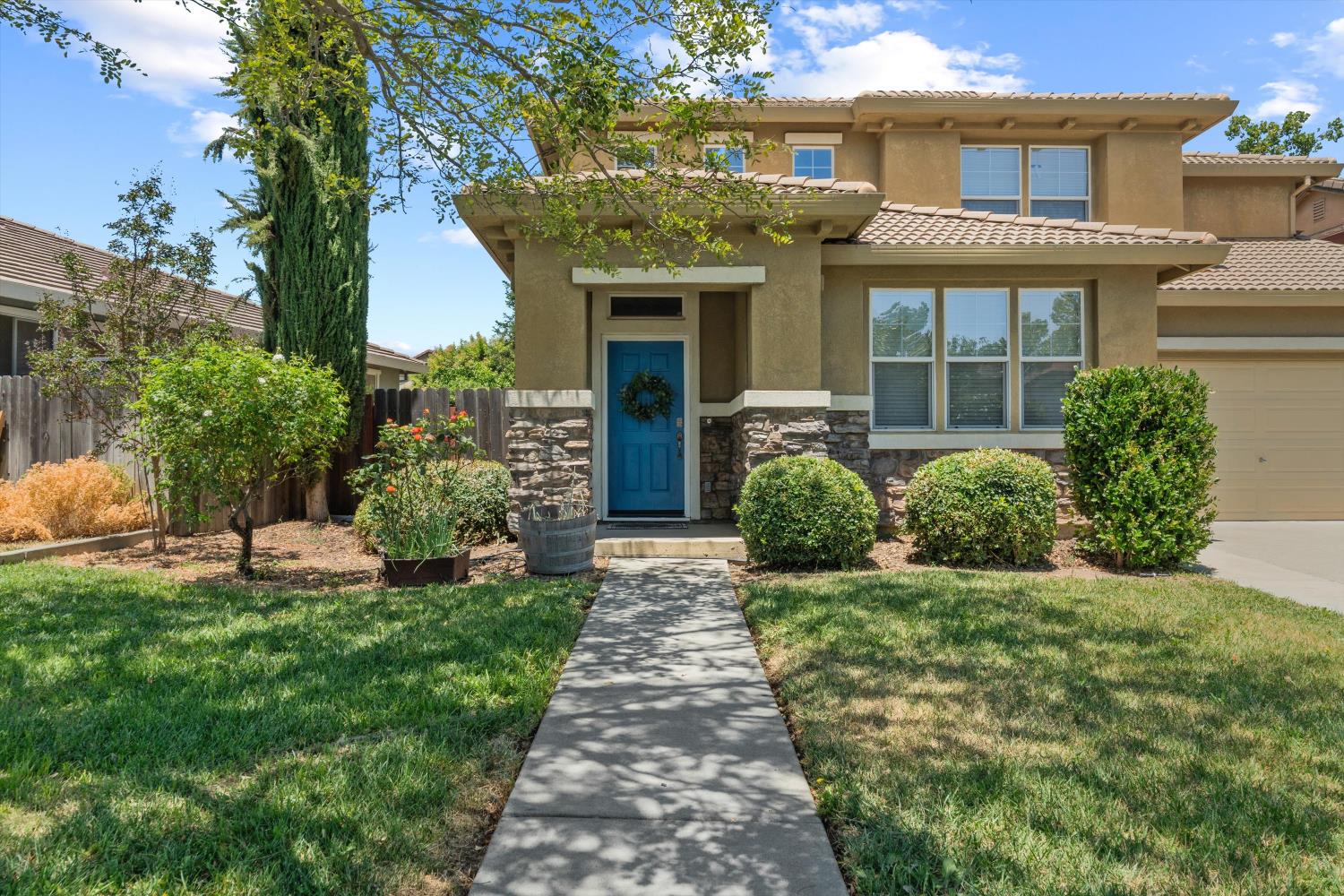5 Hazeman Court
