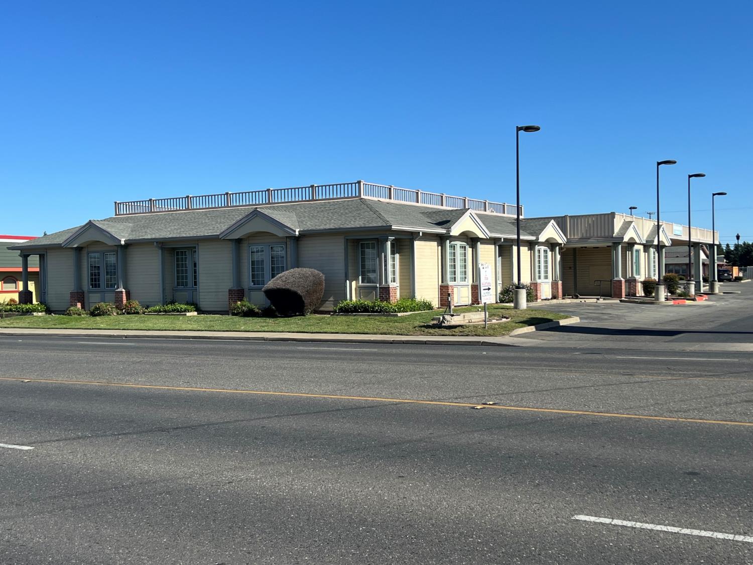 1221 Bridge St, Yuba City, CA 95991