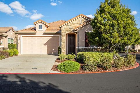 1137 Volonne Drive Roseville CA 95747