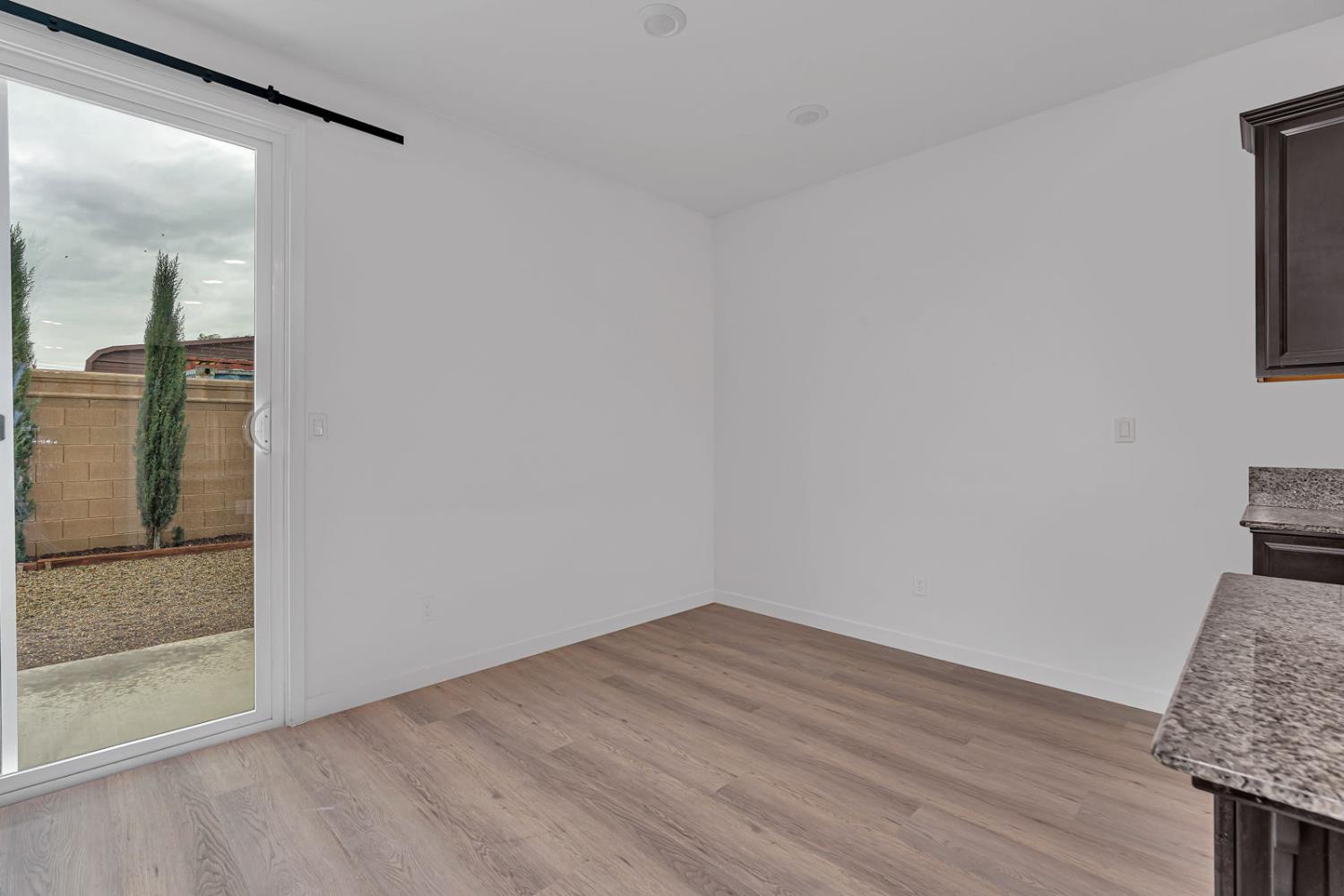 Los Banos, California 93635, United States, 3 Bedrooms Bedrooms, ,2 BathroomsBathrooms,Residential,Active,234977