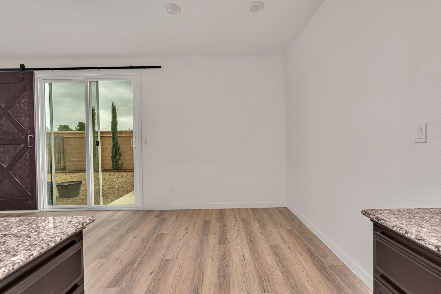 Los Banos, California 93635, United States, 3 Bedrooms Bedrooms, ,2 BathroomsBathrooms,Residential,Active,234977