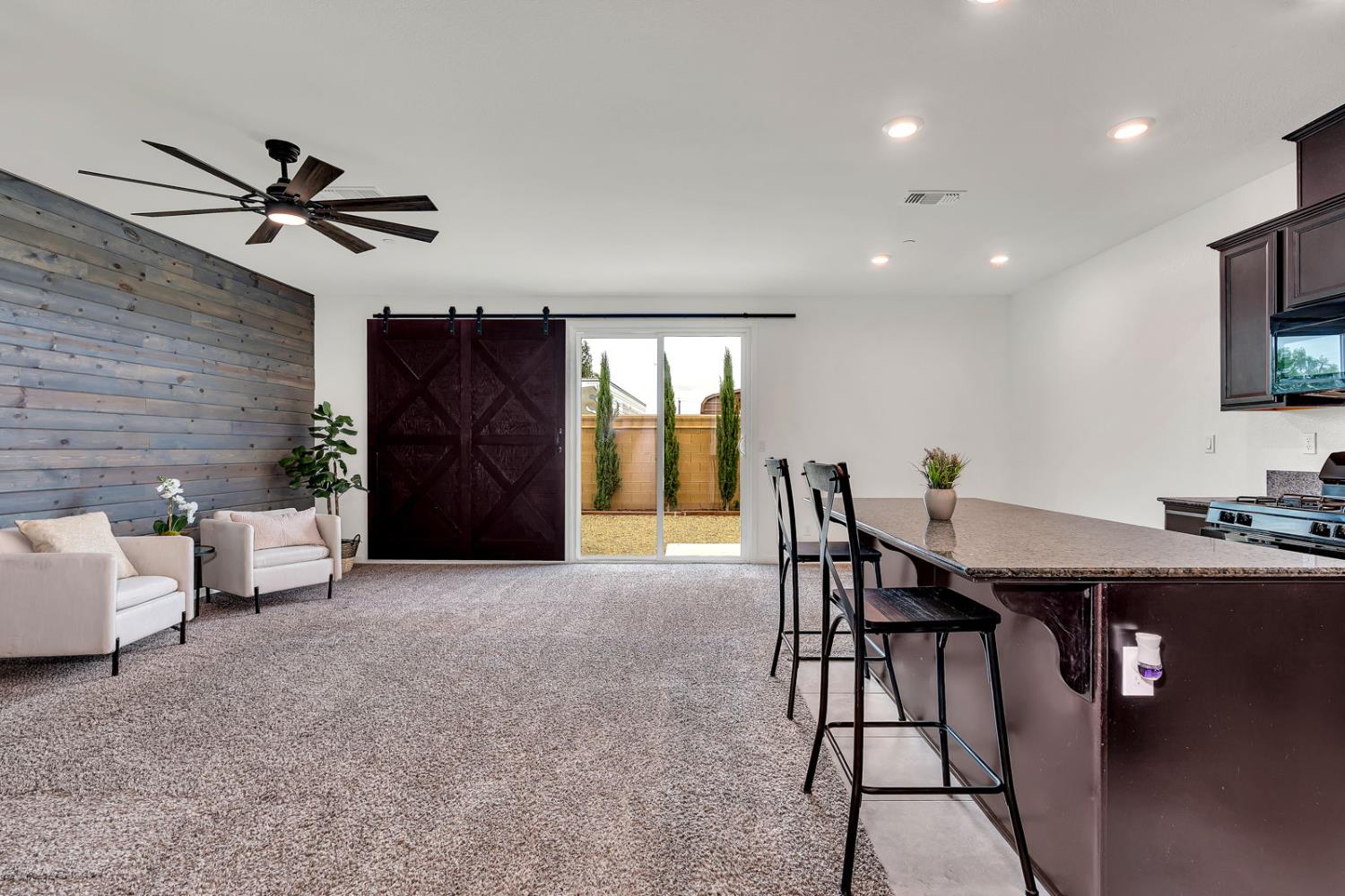 Los Banos, California 93635, United States, 3 Bedrooms Bedrooms, ,2 BathroomsBathrooms,Residential,Active,234977