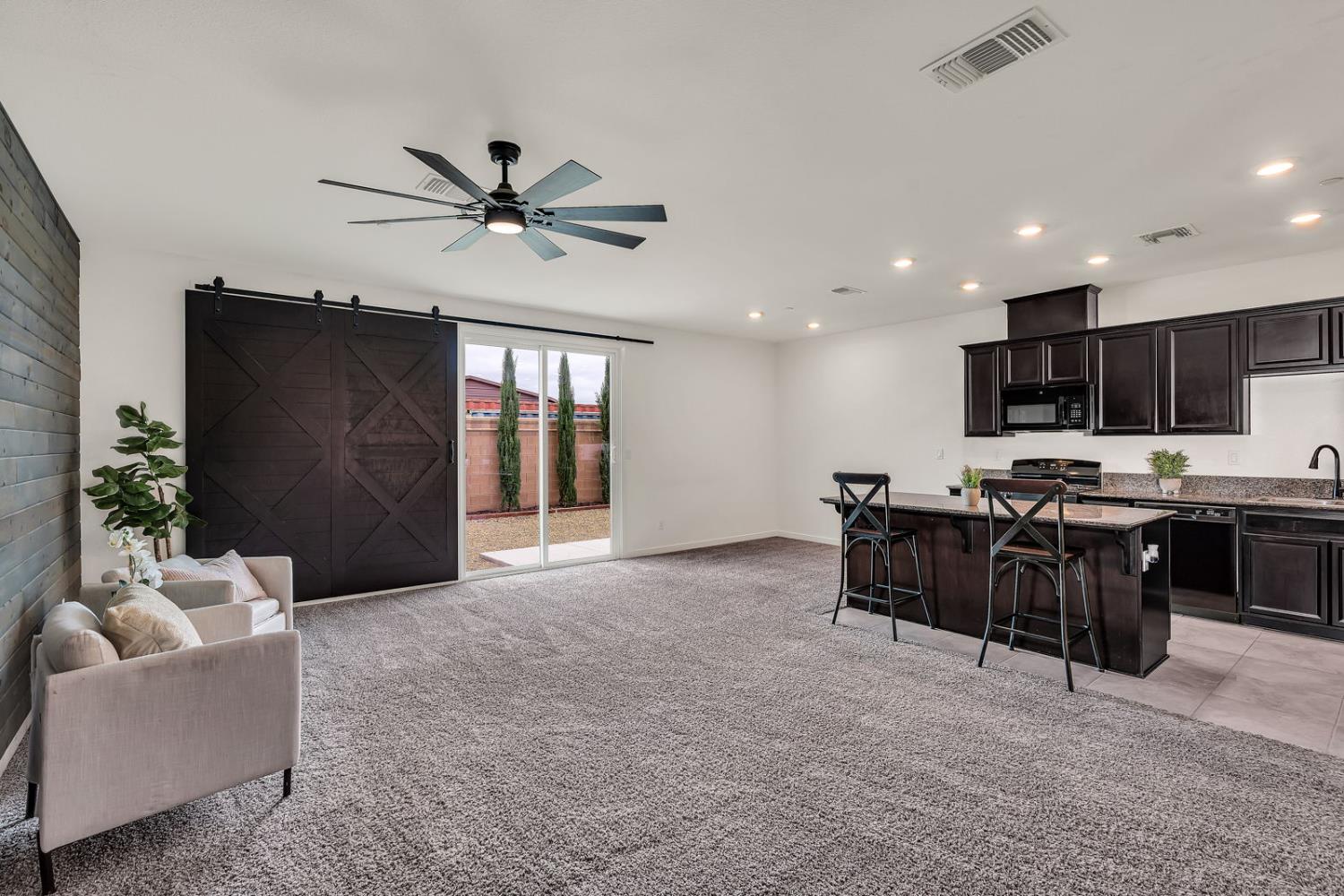 Los Banos, California 93635, United States, 3 Bedrooms Bedrooms, ,2 BathroomsBathrooms,Residential,Active,234977