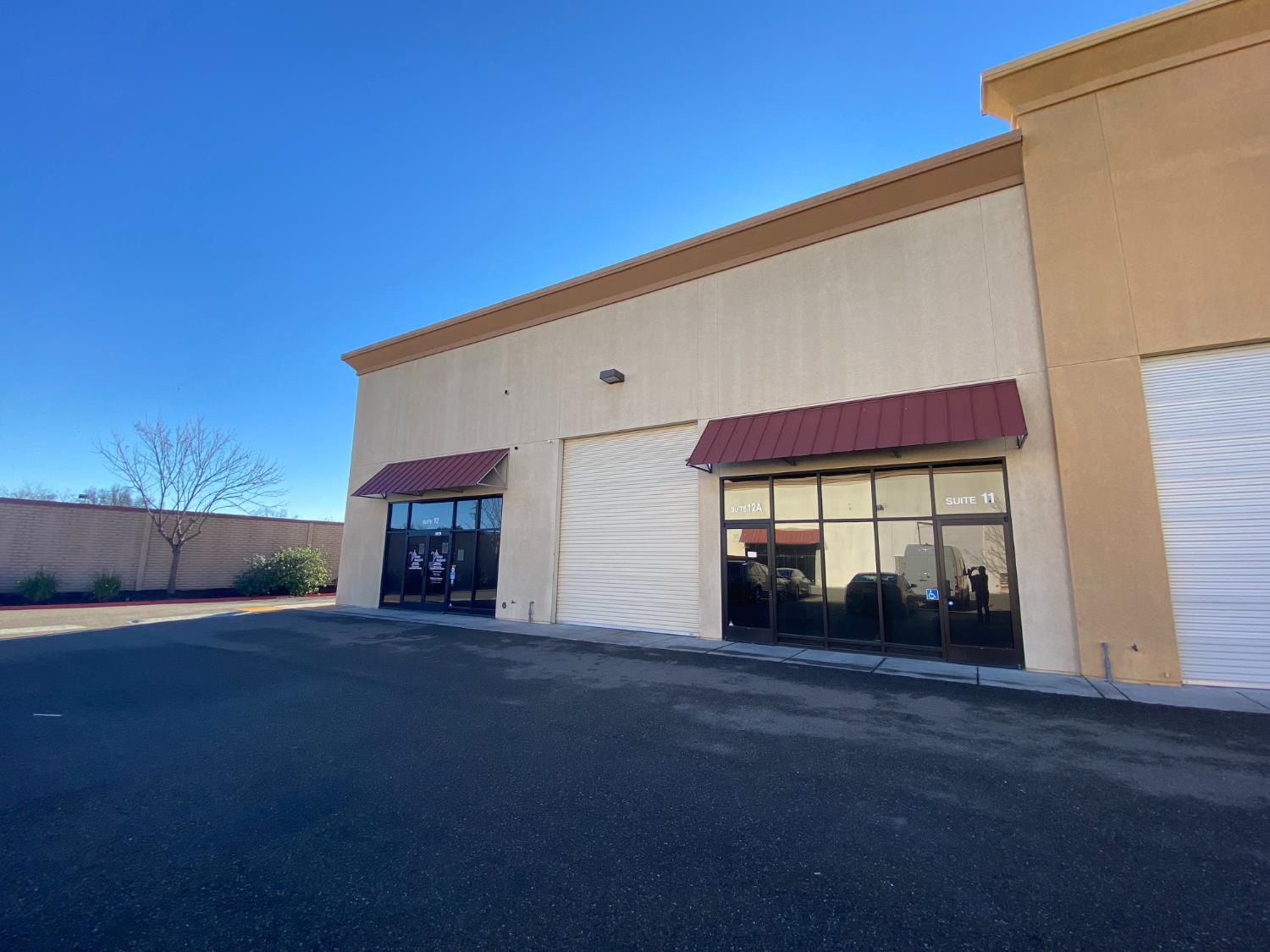 460 W Larch Road B19/
