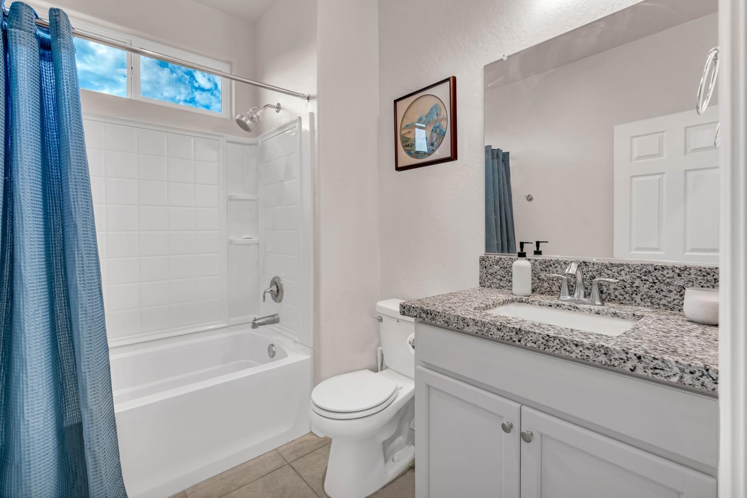 Los Banos, California 93635, United States, 4 Bedrooms Bedrooms, ,3 BathroomsBathrooms,Residential,Pending,31763