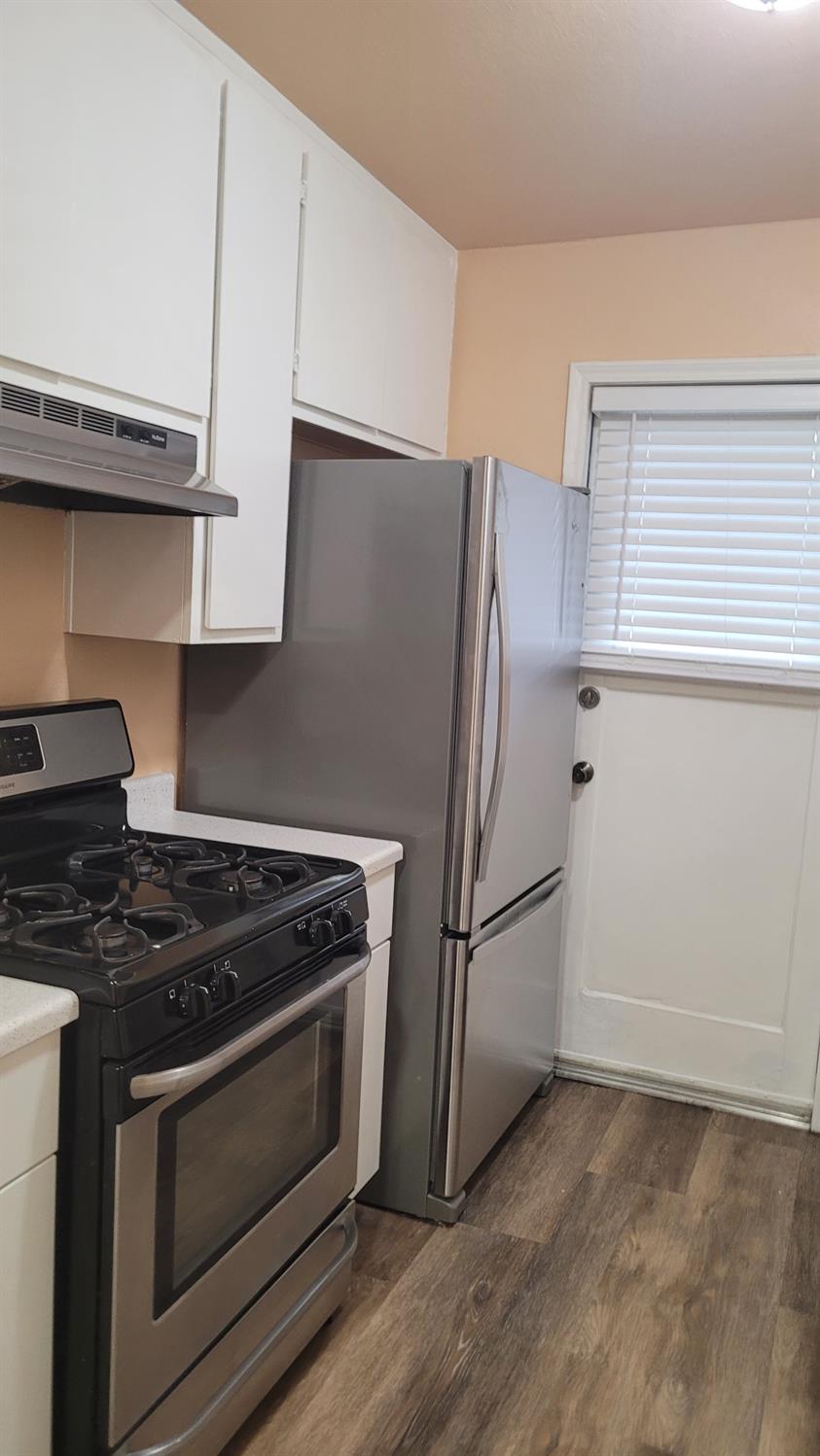 4524 Greenholme Drive 4