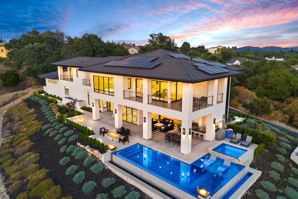 8140 Brookhollow Court