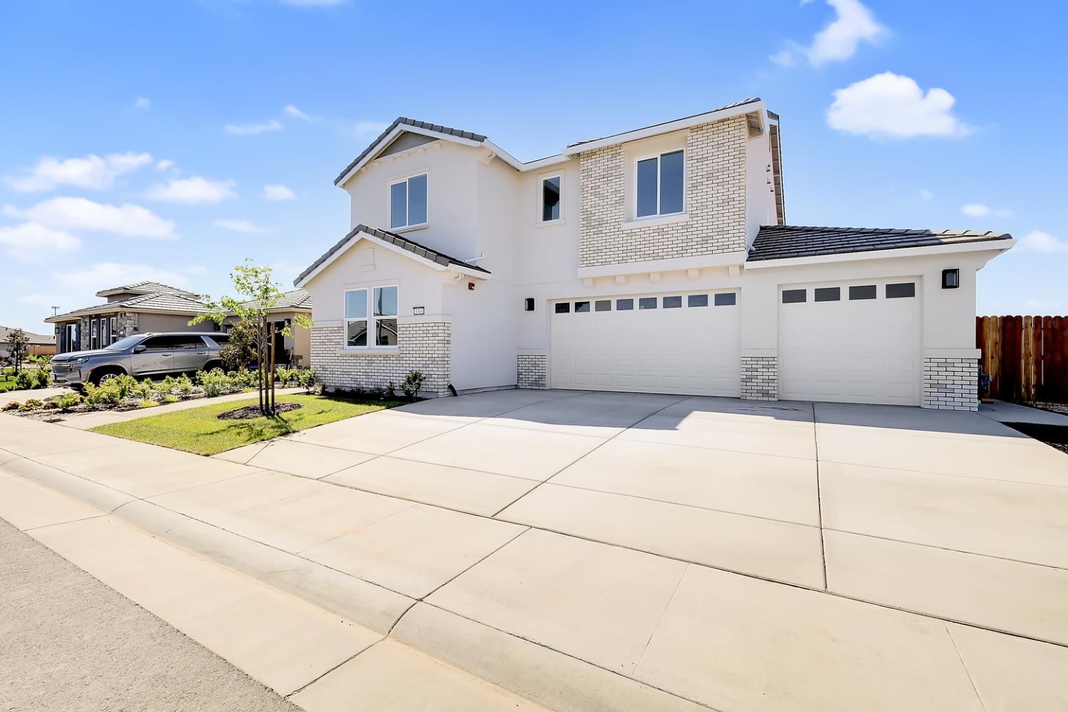 3314 John Freemont