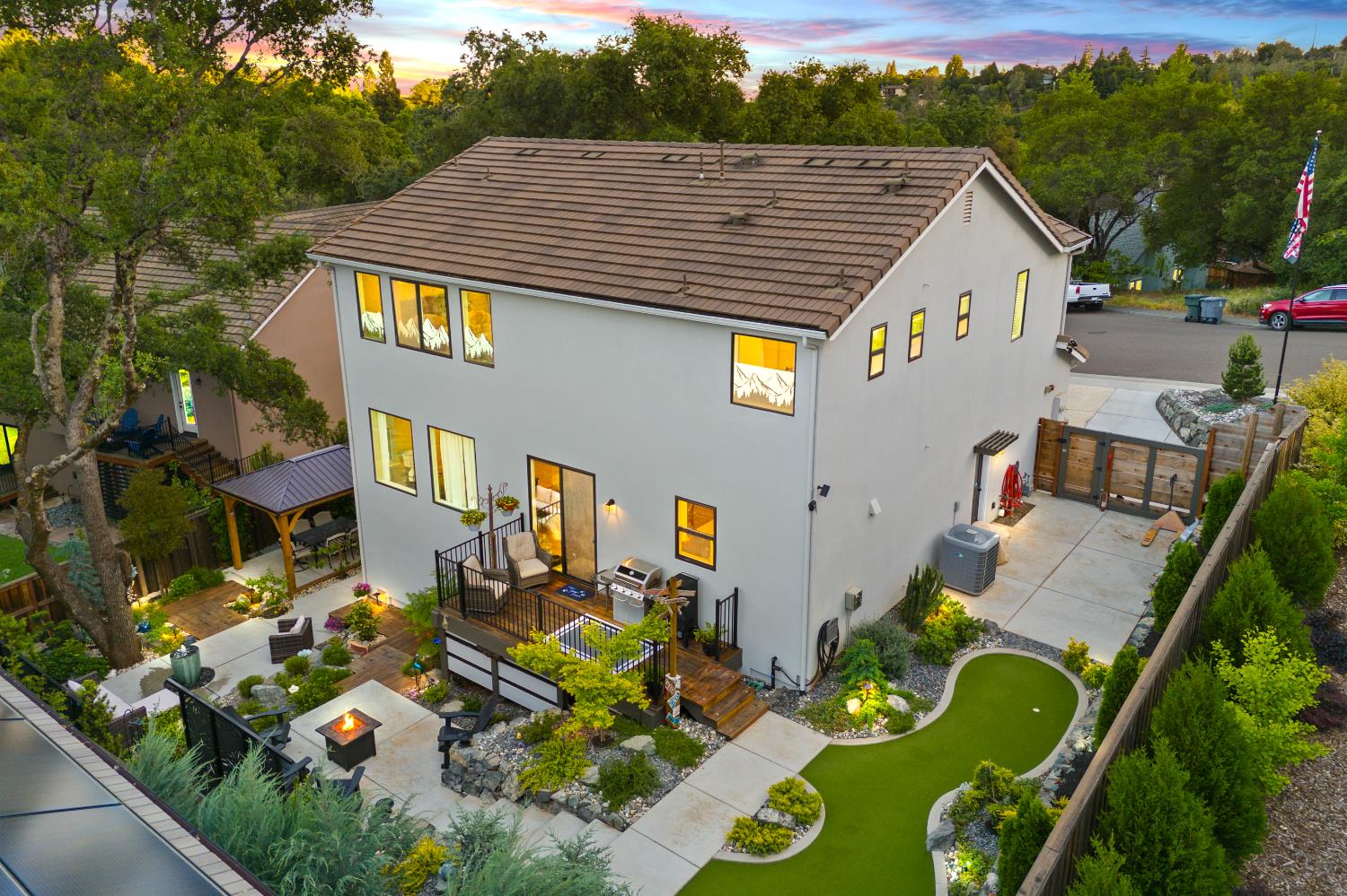 12587 Incline Drive