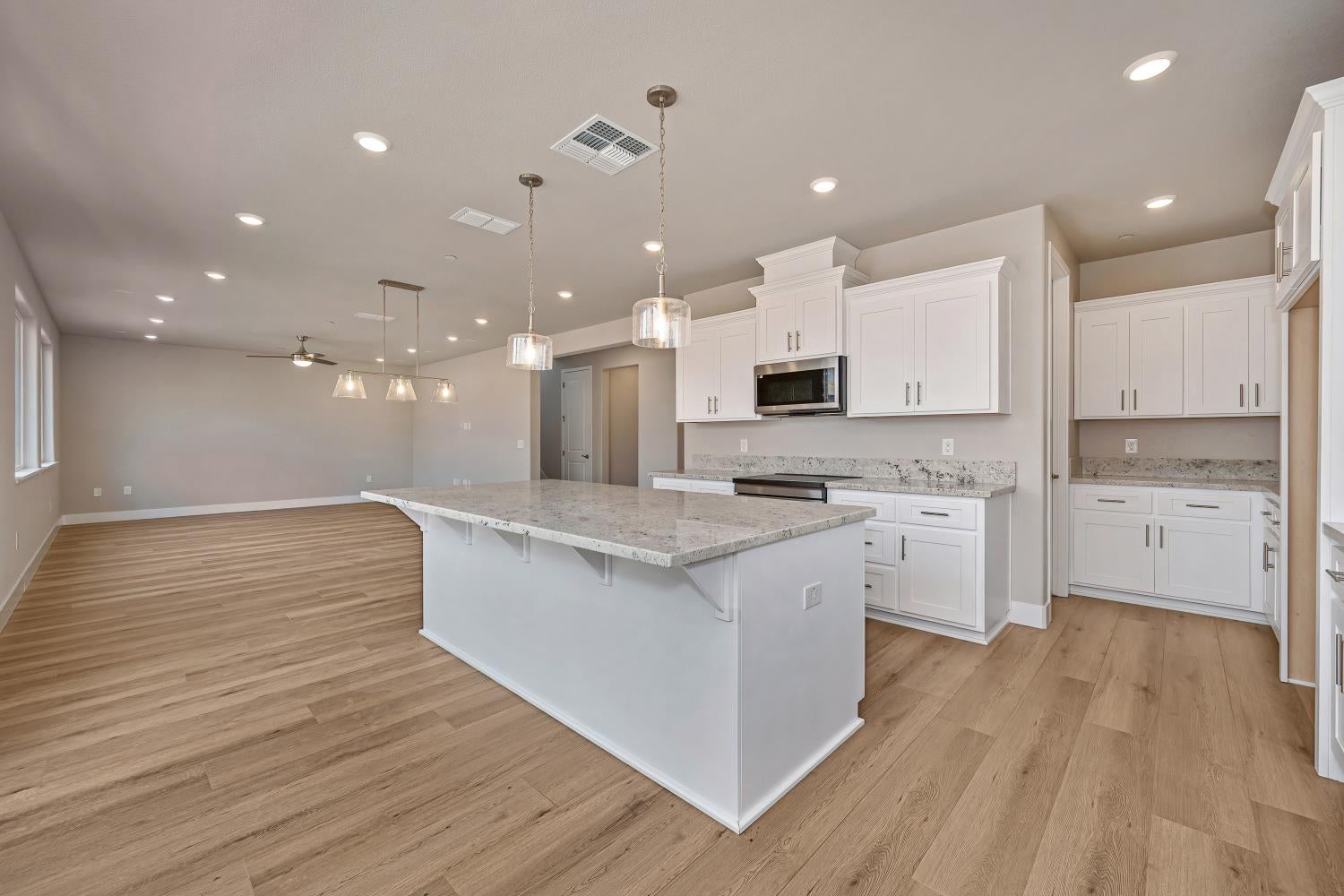 2778 Spooner Way