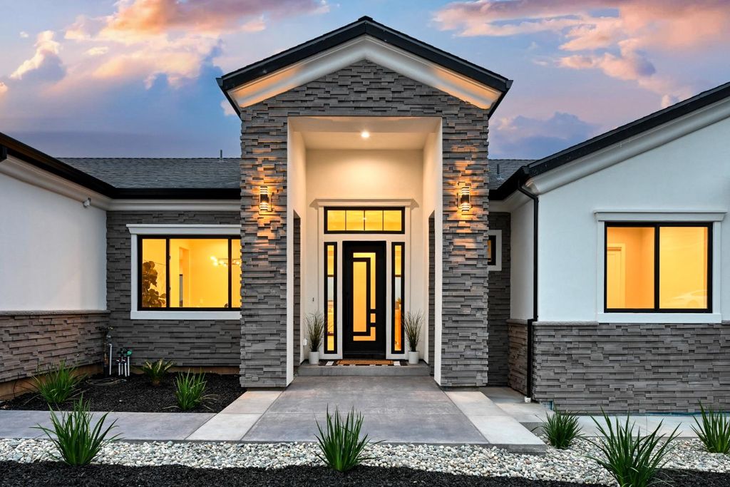 Photo of 3271 Woodleigh Lane, Cameron Park, CA 95682 (MLS # 225138412)