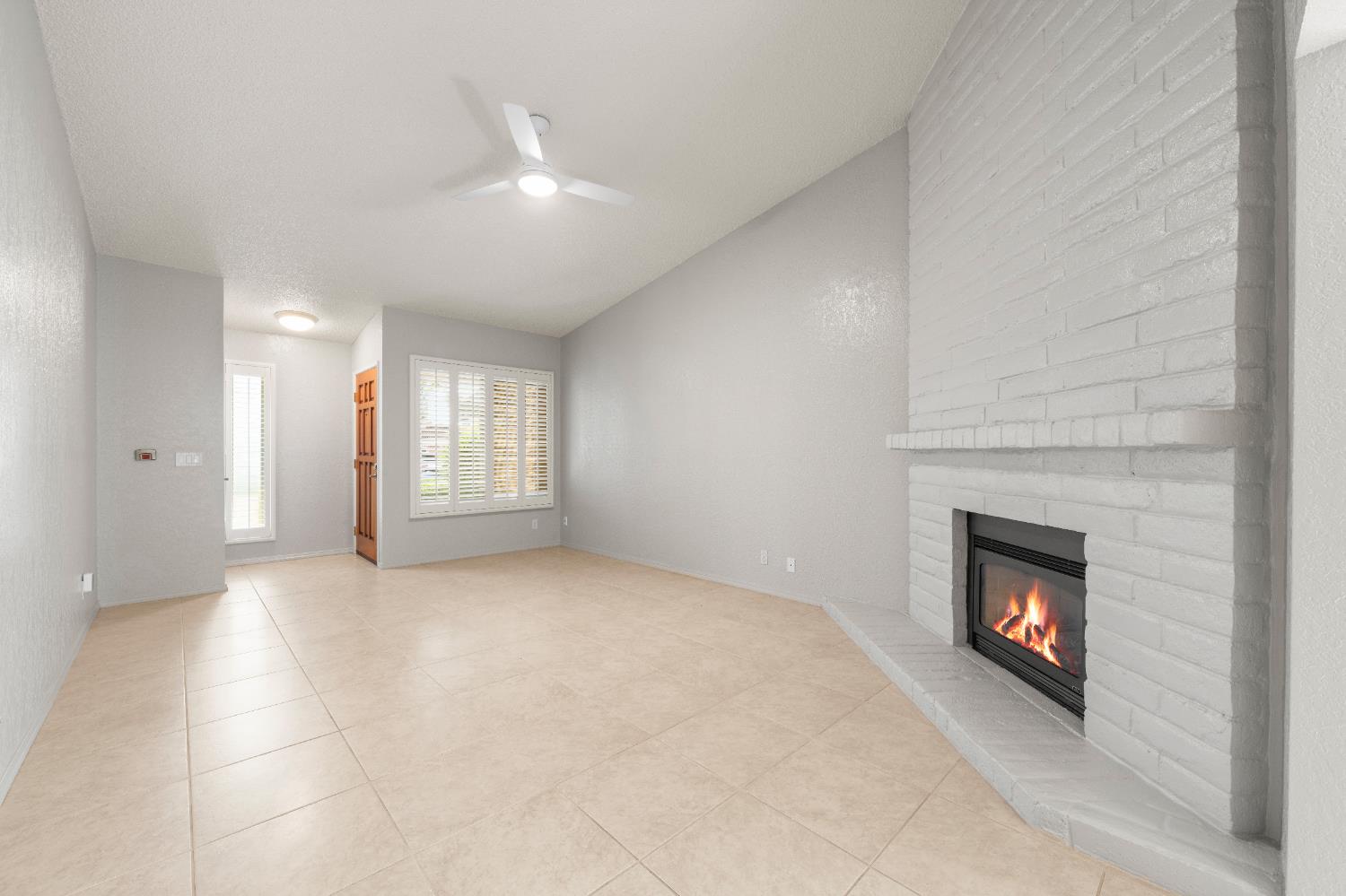 8061 La Riviera Drive