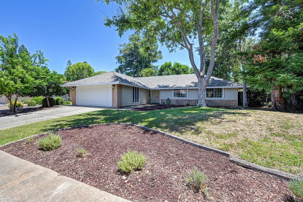 5445 Elsinore Way