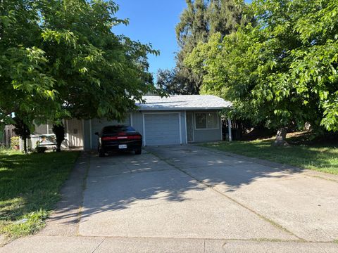 4113 Greenlawn North Highlands CA 95660