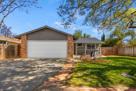 MLS: 225033329