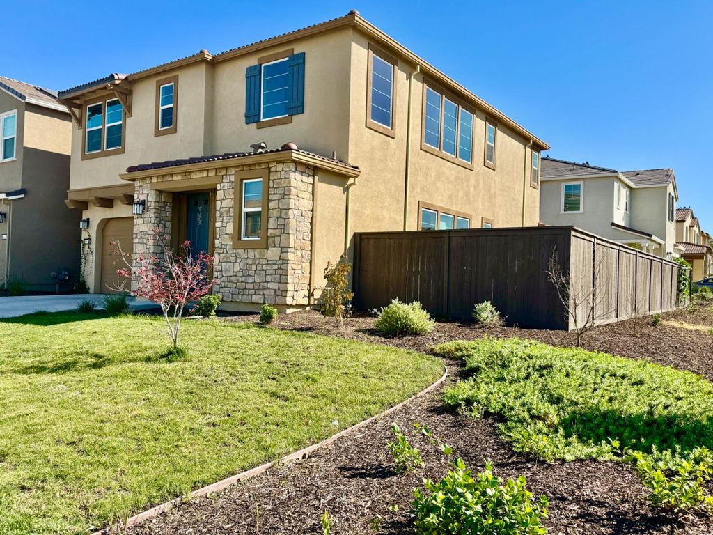 Photo of 3618 Yellow Leaf Avenue, Sacramento, CA 95835 (MLS # 225125915)